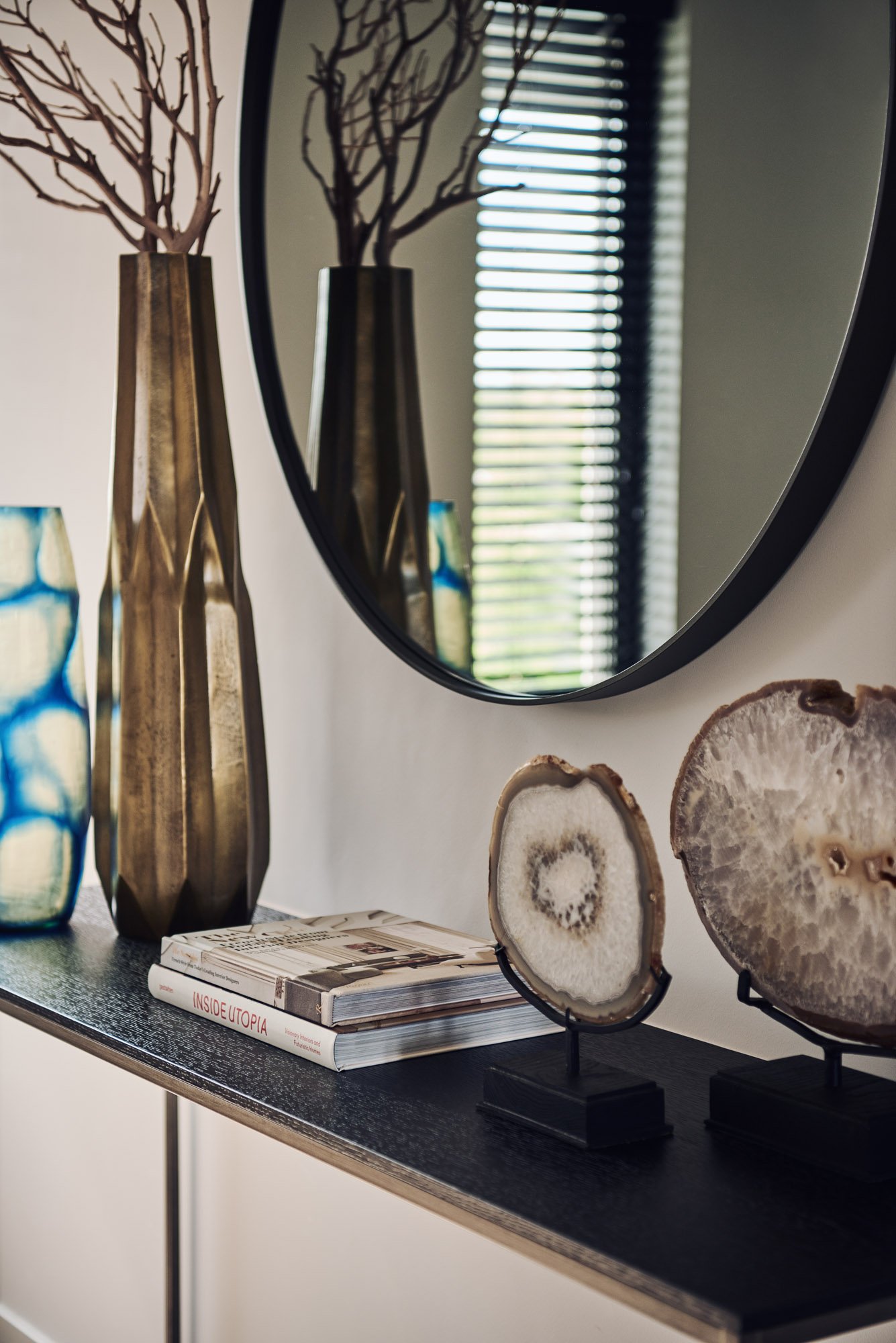 interior design detail polished stones